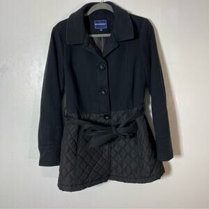 Northcrest, Pea Coat, Quilted on the bottom. Size Medium. Excellent condition!